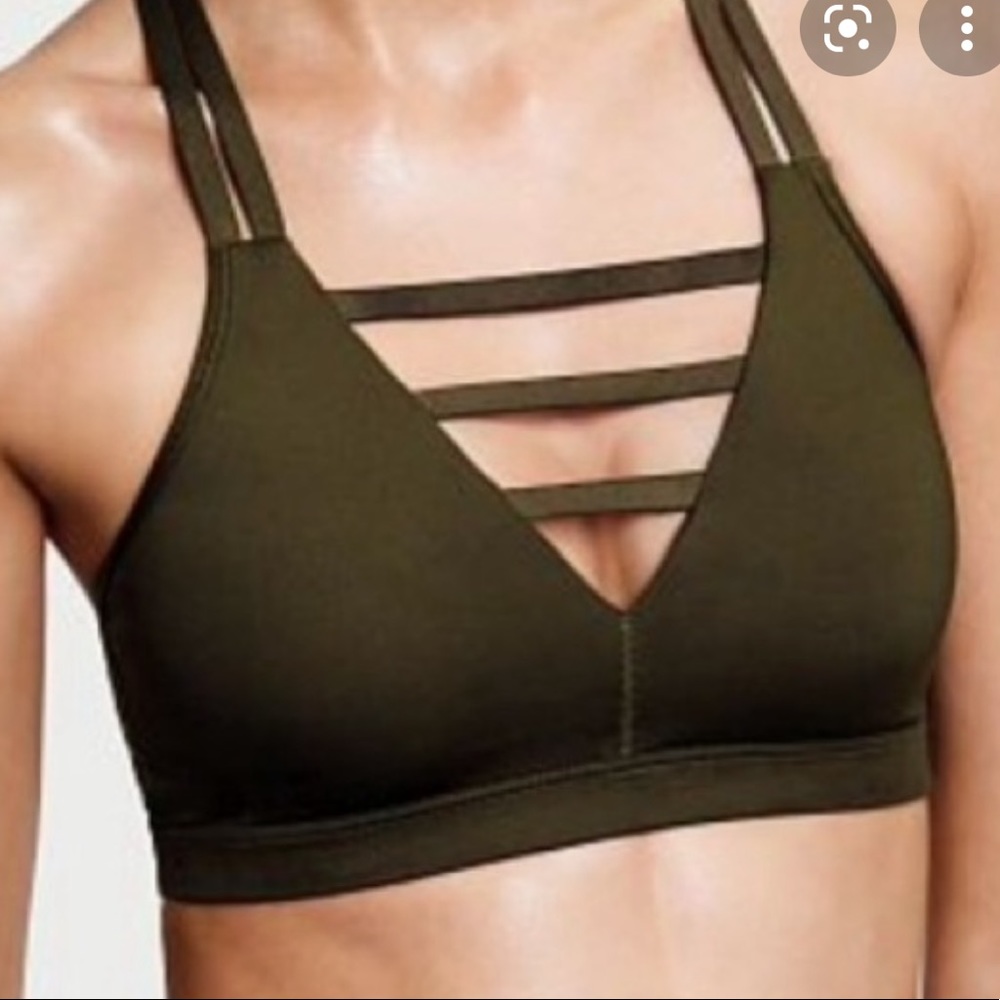 NWT Victoria’s Secret VS Sport Bra
